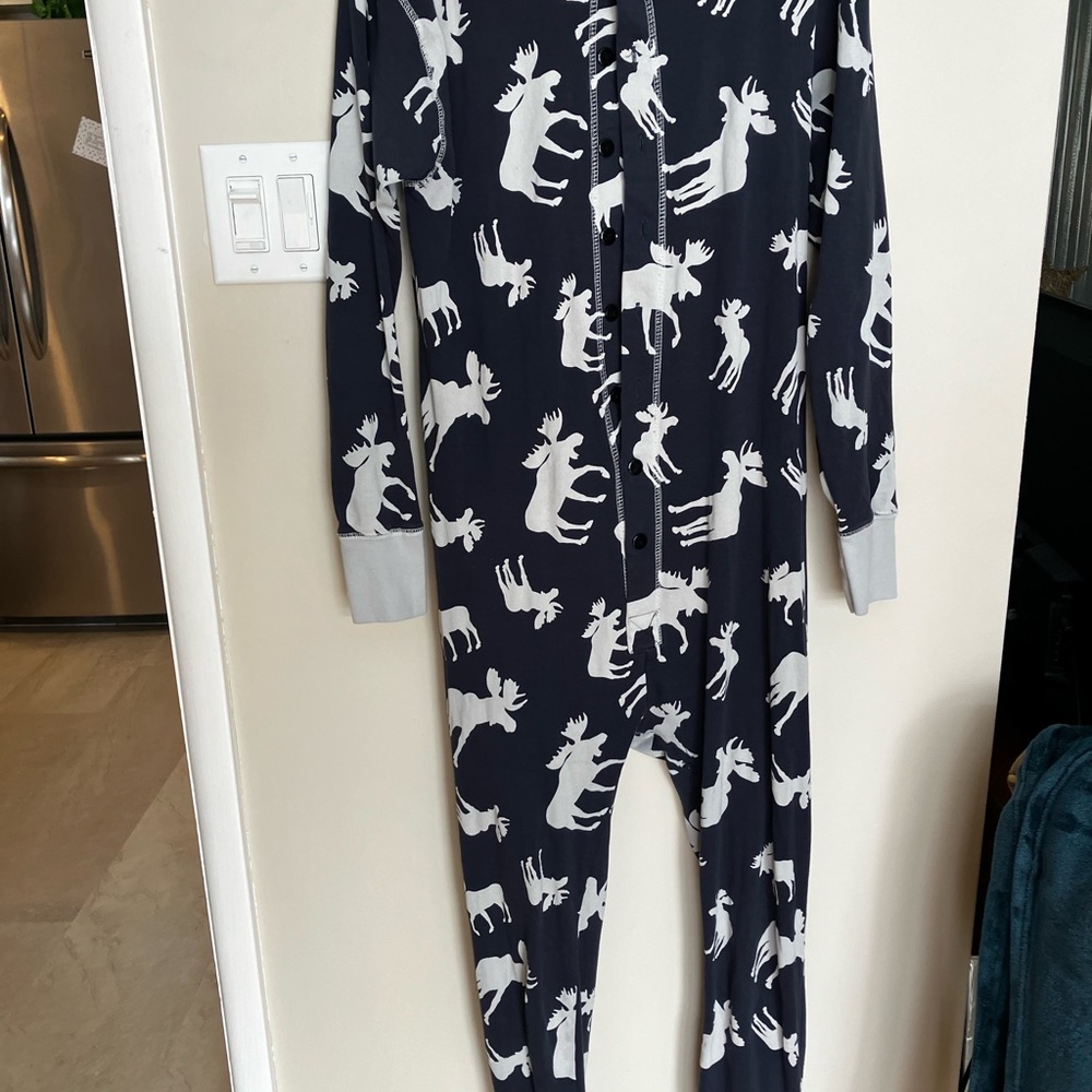 Lazy One flapjack Navy and Gray Don’tMoose with Me
Cotton Onesie whimsical